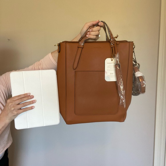 Real Leather Bag - Picture 4 of 10